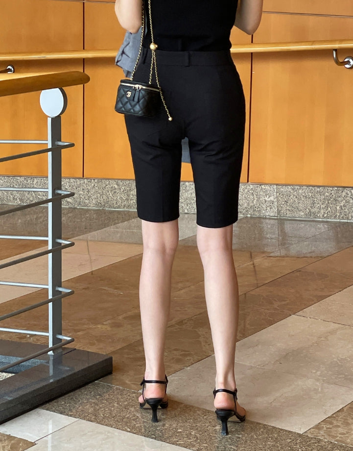 【I AM MARI】Capri Cotton Biker Half Slit Pants I AM MARI (アイアムマリ) - カプリコットンバイカー5分丈