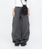 Pocket pintuck wide pants