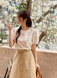 Heyri Flower Puff Short Sleeve Blouse