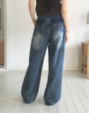 Dinty back pocket wide denim pants