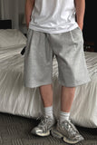 Basic One-Tuck Bermuda Pants