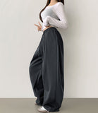Pintuck 4-Season Wide Balloon Banding Pants
