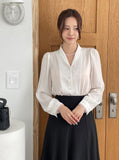 Rund shawl collar puff blouse