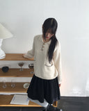 Miden color matching half button pocket collar knit