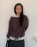 Karan Off-Shoulder Strap Stripe Long Sleeve Tee