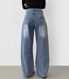 Curved Cut Line Pocket Point Wide Denim Pants