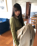 Fan-on Pendant Round Knit Crop Cardigan