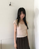 Celty Embossing Back Slit Strap U-Neck Short Sleeve T-shirt