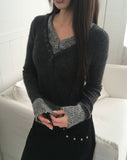 Lipin Color Matching V-Neck Slim Boucle Long Sleeve Knit
