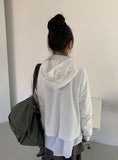 Sigyu Flower Lace Shirring Hood Zip-up