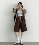 Folding Cut Snap Knee Length Bermuda Shorts