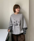 [unisex] Panpio Embroidered Stripe Layered Sweatshirt