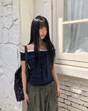 Cornell Off-shoulder Short Sleeve T-shirt