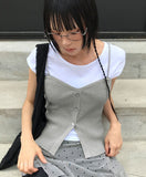 RIBBED BUTTON KNIT TOP