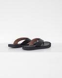 Oud leather flip flops