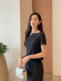 Baunjeu Heart Neck Blouse Skirt Set