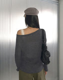 Wali Bokashi Boat Neck Off-Shoulder Long Sleeve Knit