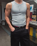 Pain Cut Ribbed Muscle Fit Sleeveless Top