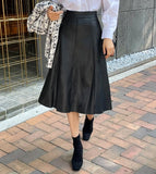 Lazy flare leather long skirt