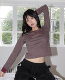 Penkey Stripe Lettering Semi-Cropped Long-Sleeved T-Shirt