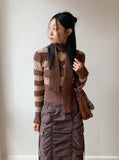 [Muffler set] Freena V-neck Angora Color Matching Stripe Crop Long Sleeve Knit