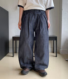 Tobita pin tuck banding raw wide denim pants