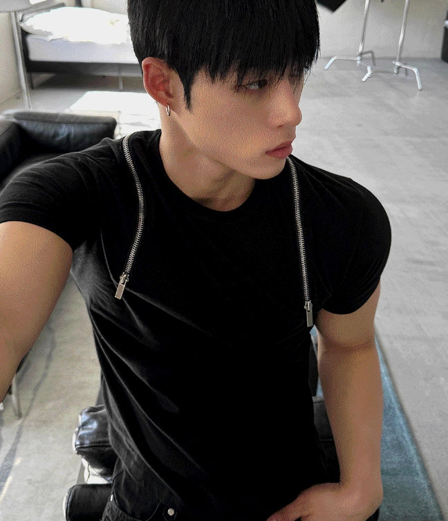 【COSYHARU】Shoulder Zipper Deep Black Short Sleeve T-shirt COSYHARU (コシハル) - ショルダージッパーディープブラック半袖