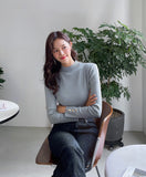 Modenin Gold Button Half-Neck Knit