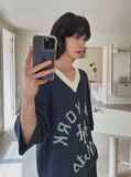 New York color matching v-neck knit