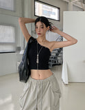 Low rivet one shoulder sleeveless