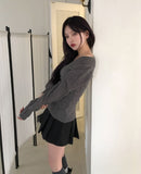 Div Long Slim Cable V-neck Knit