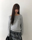 Bohan one-off-shoulder flower pendant wool long-sleeved knit
