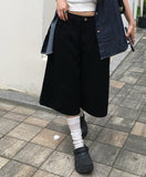 Conce Buckle Back Point Bermuda Cotton Short Pants