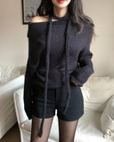 Vine Strap Off-Shoulder Two-Way Knit Scarf Set