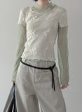 Blume Flower Embroidered Short Sleeve T-shirt
