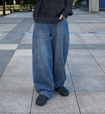 Low curve cargo denim jeans