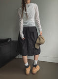 Tone-on-tone button casual hood