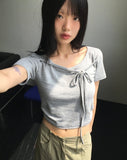 Chano Ribbon Strap Round Shirring Cropped Short-Sleeved T-Shirt