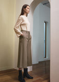 Wide Silhouette Slacks