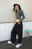 DEEP NECK CROP T