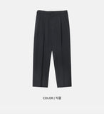 Dev one tuck semi-wide banding slacks