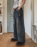 Late Back Leather Pocket Denim Pants