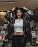Seri glossy crack leather hoodie field jacket