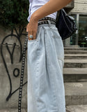 Side pin tuck washed wide denim pants