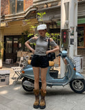 Wrinkle Side Rivet Shorts