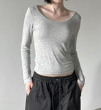 Roun Basic Deep Round Neck Tee
