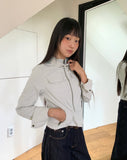 Muhi No Collar Neck Strap Two-Button Two-Pocket Crop Jacket