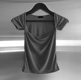 Square short-sleeved T-shirt