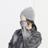 Linio Metal Ribbon Beanie