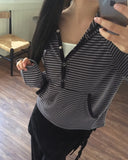 Veld Stripe Button Brushed Hood T-shirt